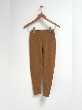 Studio K, Liv High-Rise Active Leggings in Iced Latte, Small